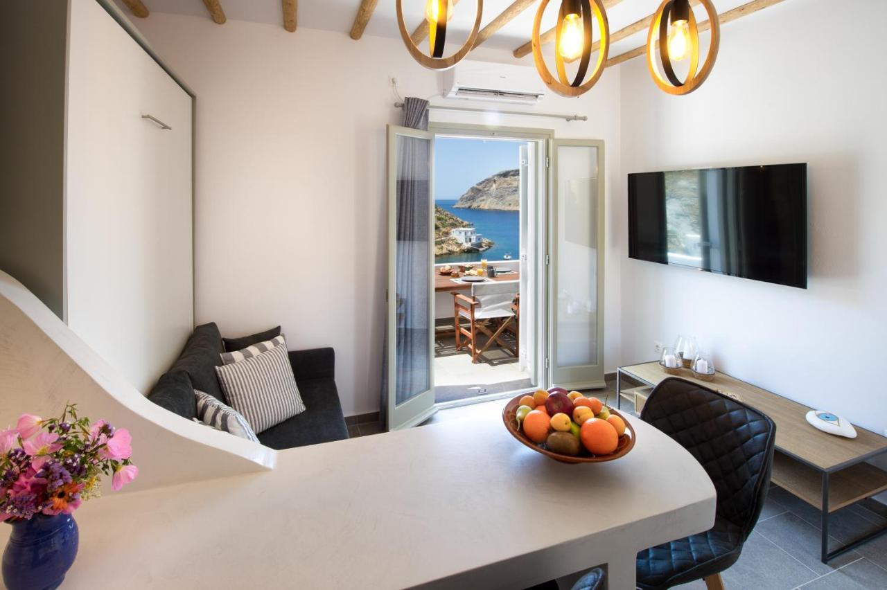 Droufakos' Home, Lux Seafront Apartment W. View Cherronisos (Sifnos) Exterior foto