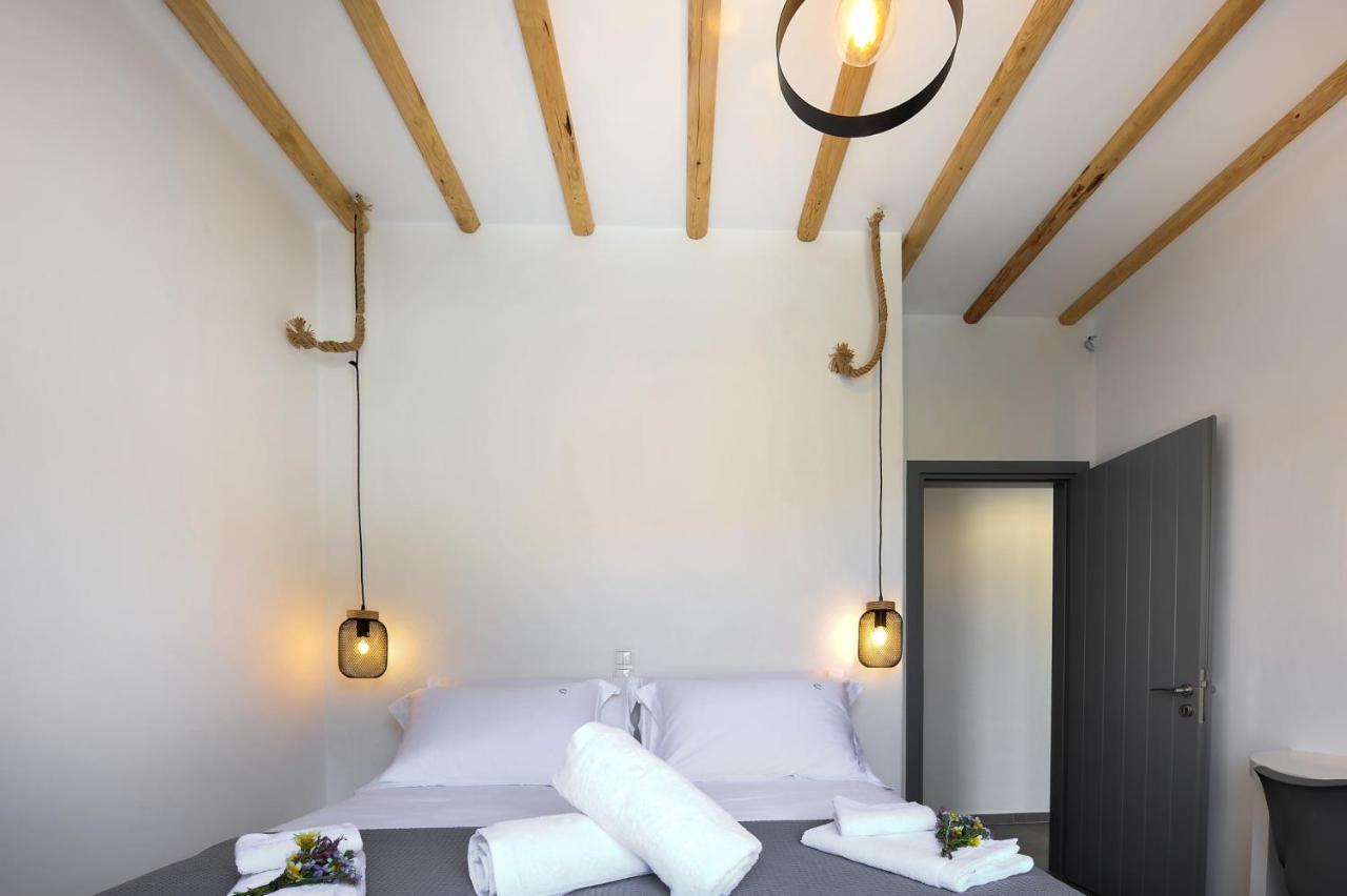 Droufakos' Home, Lux Seafront Apartment W. View Cherronisos (Sifnos) Exterior foto